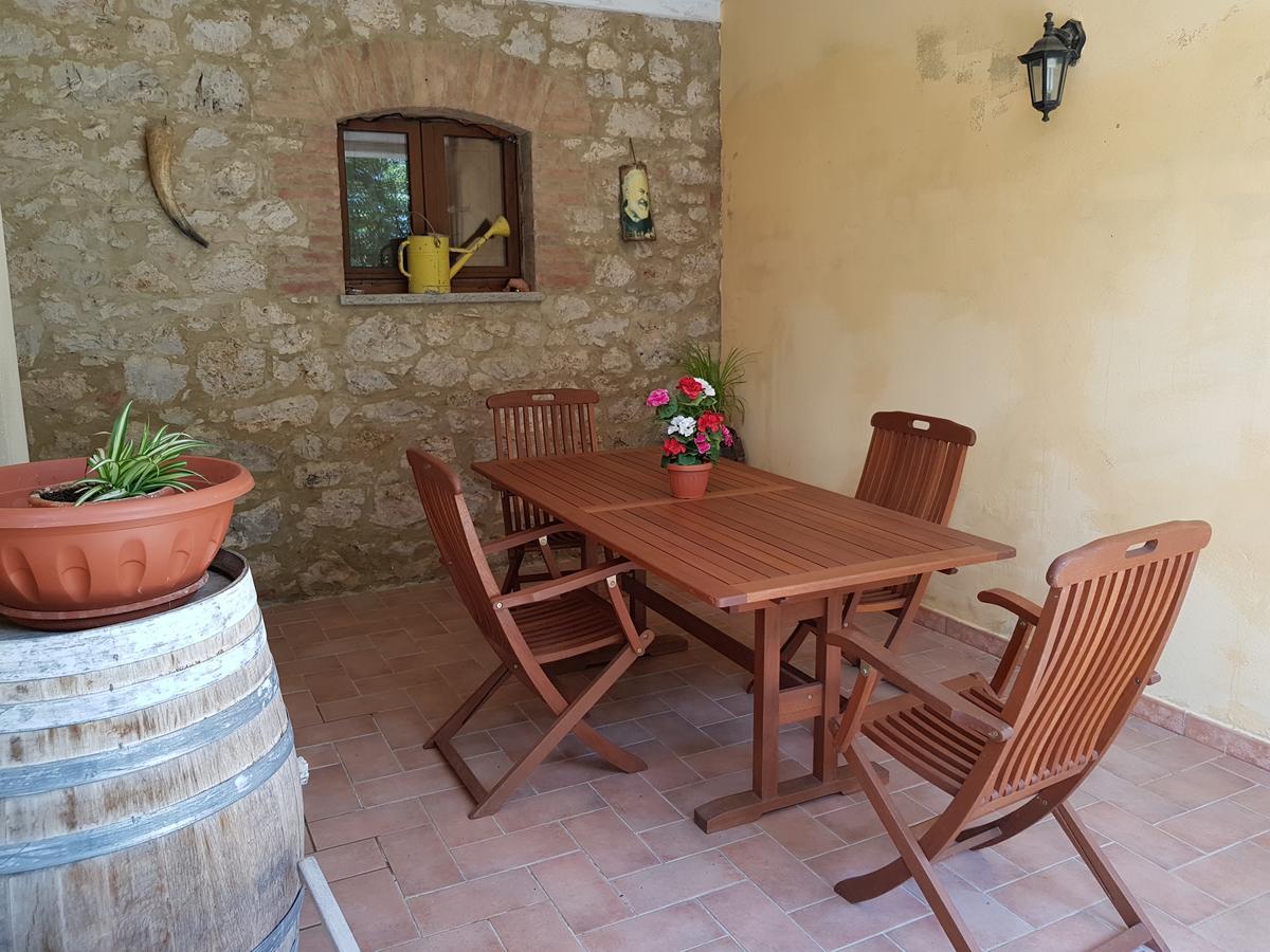 Agriturismo Bio Le 4 Stagioni Porrona Екстериор снимка